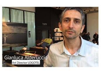 Gianluca Alderuccio, Art Director di Logotel, racconta in un video la mostra Poetry - 21 words for... Gianluca Alderuccio, Art Director di Logotel, racconta in un video la mostra Poetry - 21 words for...